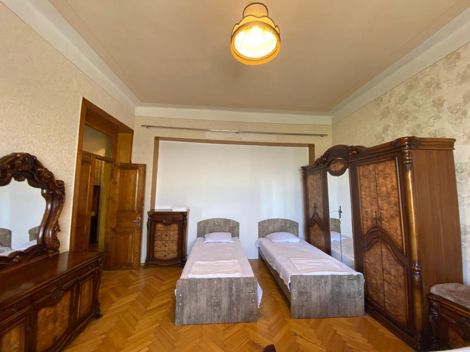 Valiko House In Telavi Hotel Ngoại thất bức ảnh