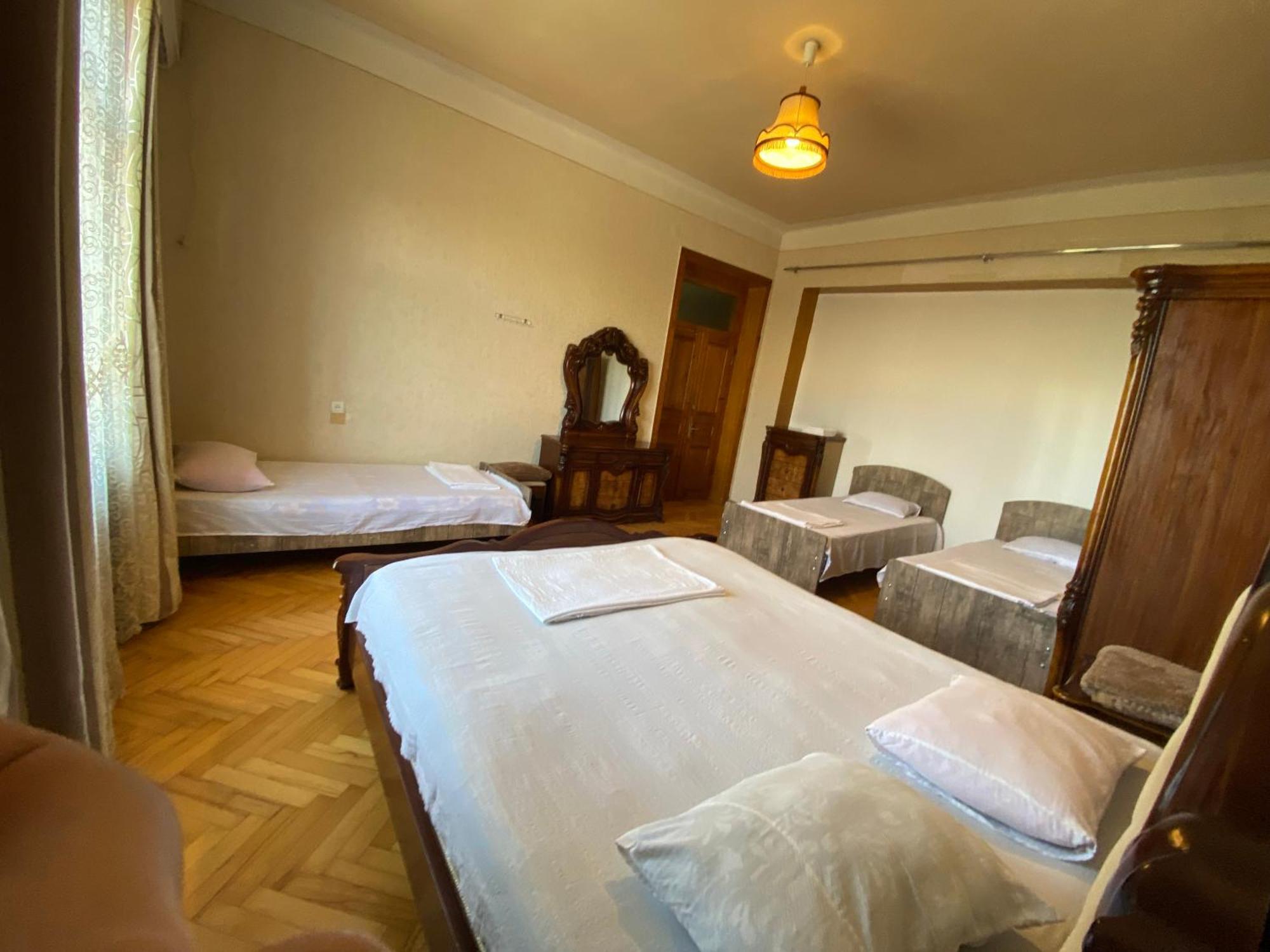 Valiko House In Telavi Hotel Ngoại thất bức ảnh